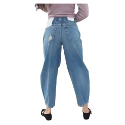 Barrel Fit Cropped Jeans