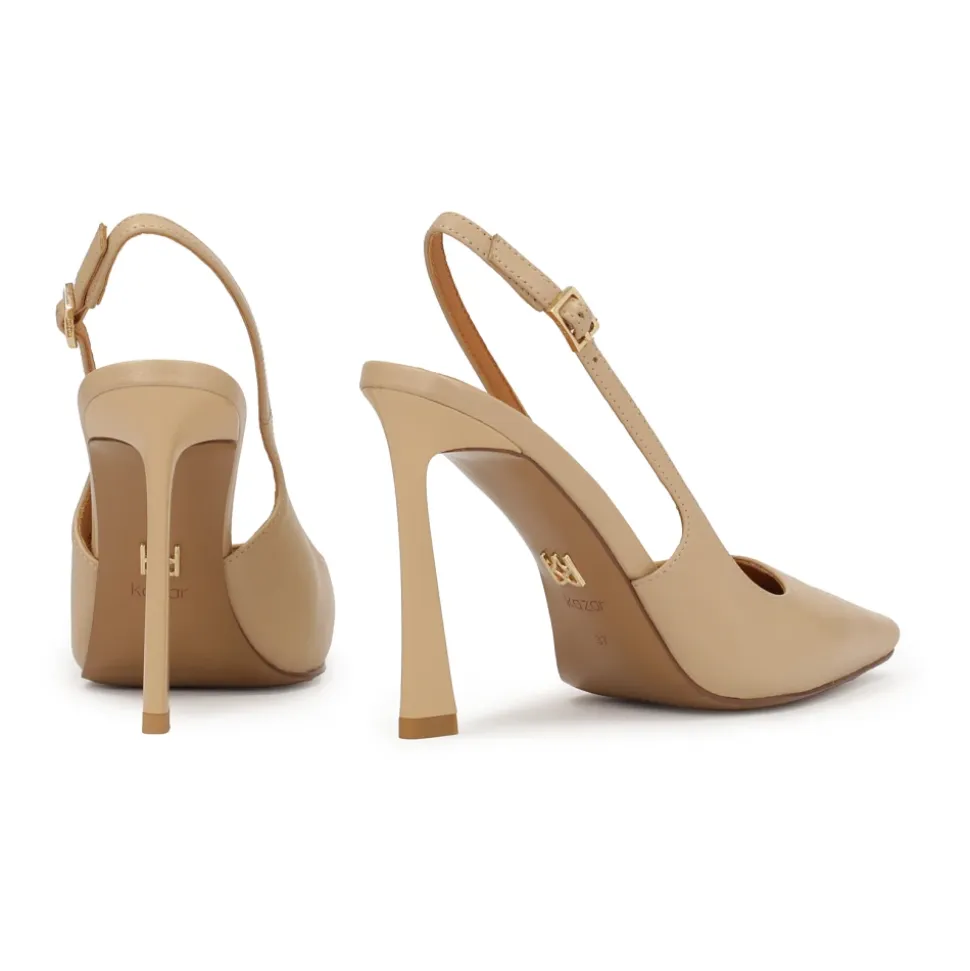 Beige Pumps mit einzigartigem Absatz
