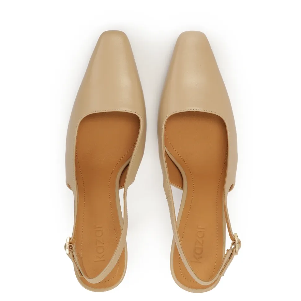 Beige Pumps mit einzigartigem Absatz