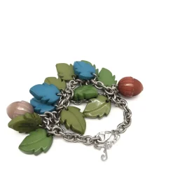 Buntes Armband mit Blatt- und Eichelanhänger