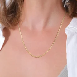 Elegante Halskette im Stäbchen-Panzerstil