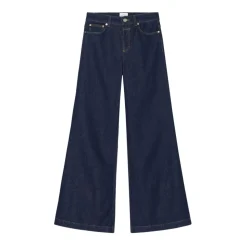 Flared Jeans