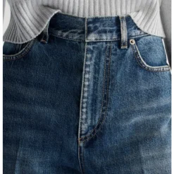 Flared Jeans