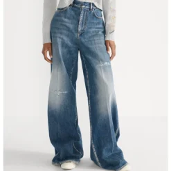 Flared Jeans