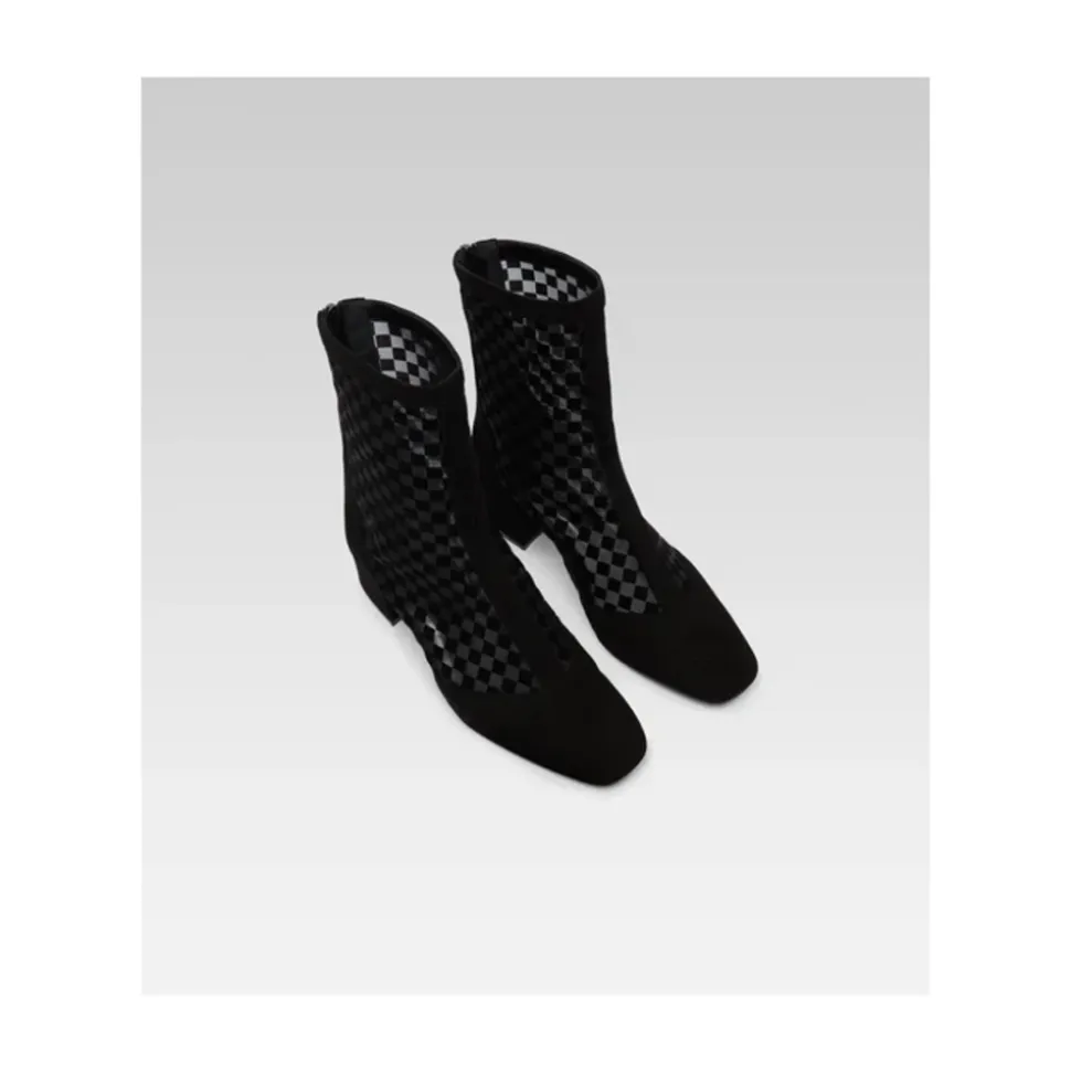 H25 Boots