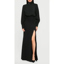 Jerseykleid mit drapierten Schultern