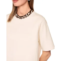 Klassisches T-Shirt