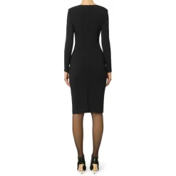Kleid aus leichtem Crêpe-Stoff mit Schmuckkette
