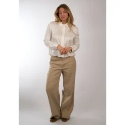 Kort Model Bluse