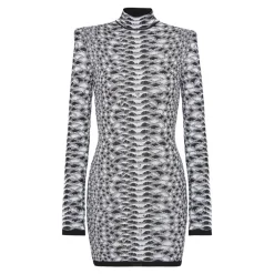 Kurzes Strickkleid mit Schlangenmuster