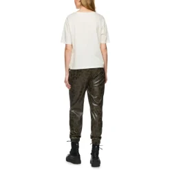Leo Print T-Shirt Rethink Together