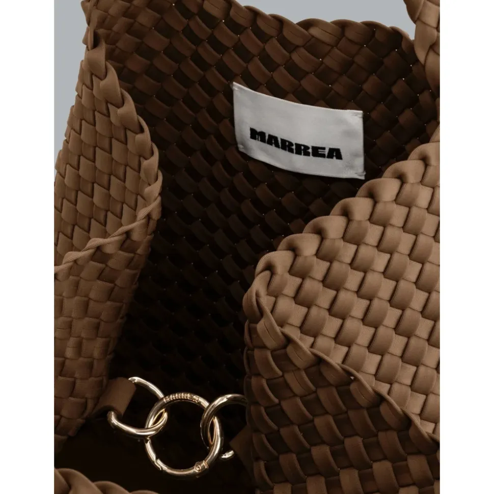 Marrea Medium