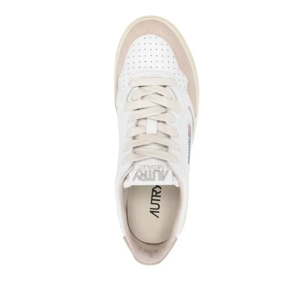 Medalist Low Sneaker