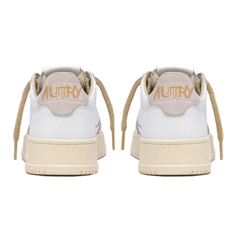 Medalist Low Sneakers