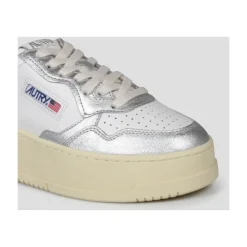 Medalist Platform Sneakers