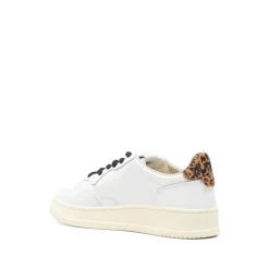 Medalist Sneakers