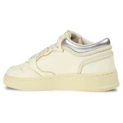 Med-Way Sneakers