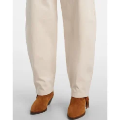 Oumaya Hose