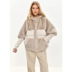 Oversized Faux Fur Jacke - Ivory