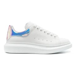 Oversized Sneaker