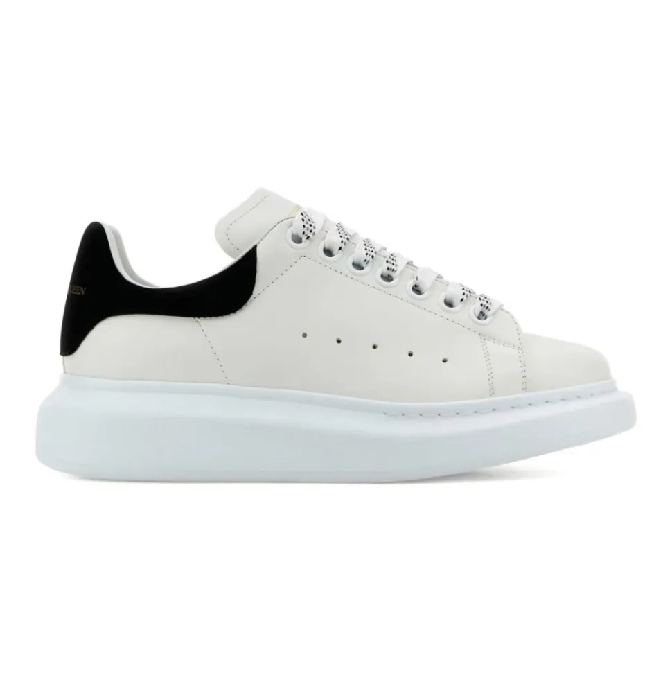 Oversized Sneakers