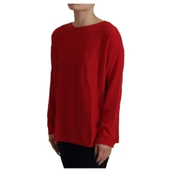 Roter Wollstrickpullover