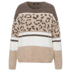 RUNWAY WILD Pullover