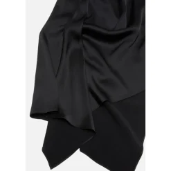 Satin Kleid mit Asymmetrischem Saum