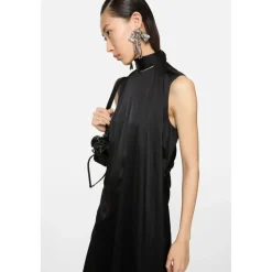 Satin Kleid mit Asymmetrischem Saum