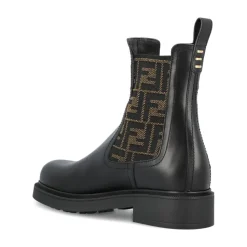 Schwarze Lederstiefel mit FF-Muster