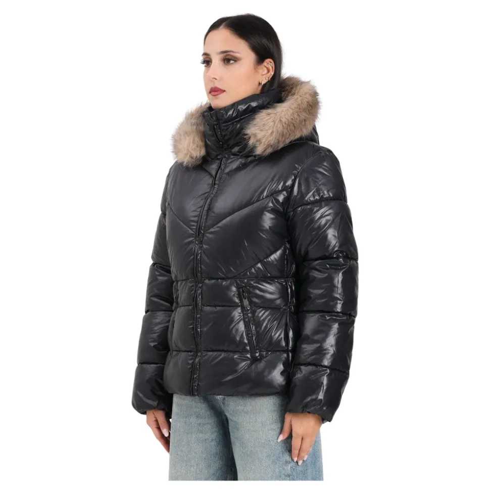 Schwarze Winter Daunenjacke