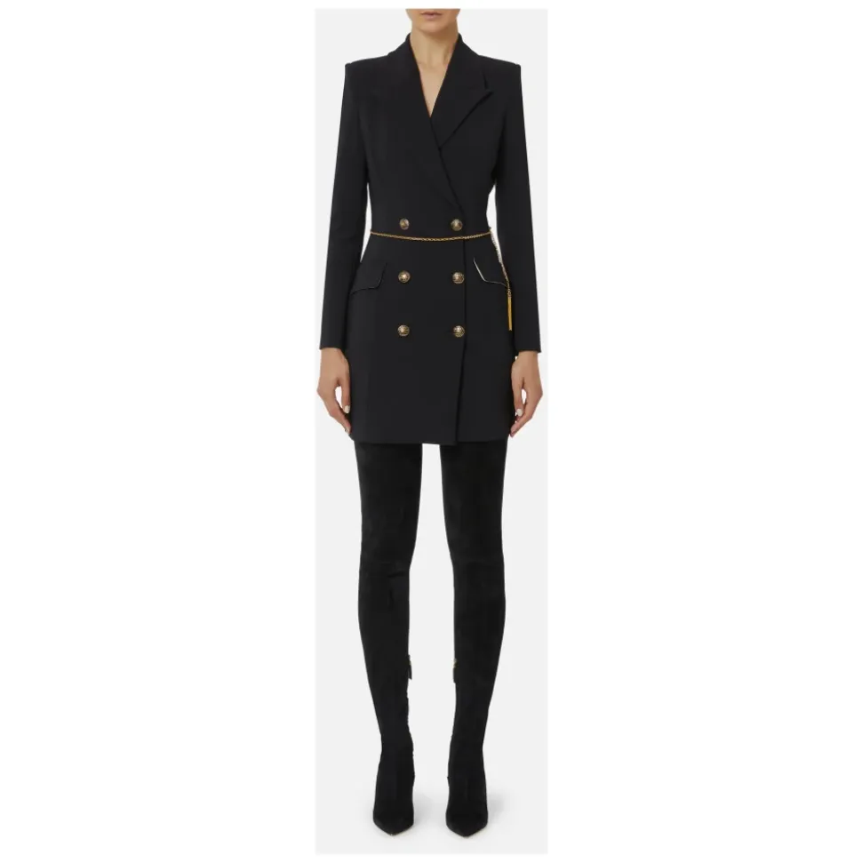 Schwarzes Kleid