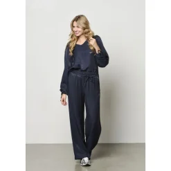 SOLANA B-Navy