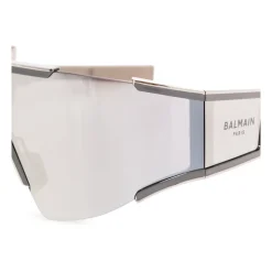 Sonnenbrille mit quadratischem Rahmen