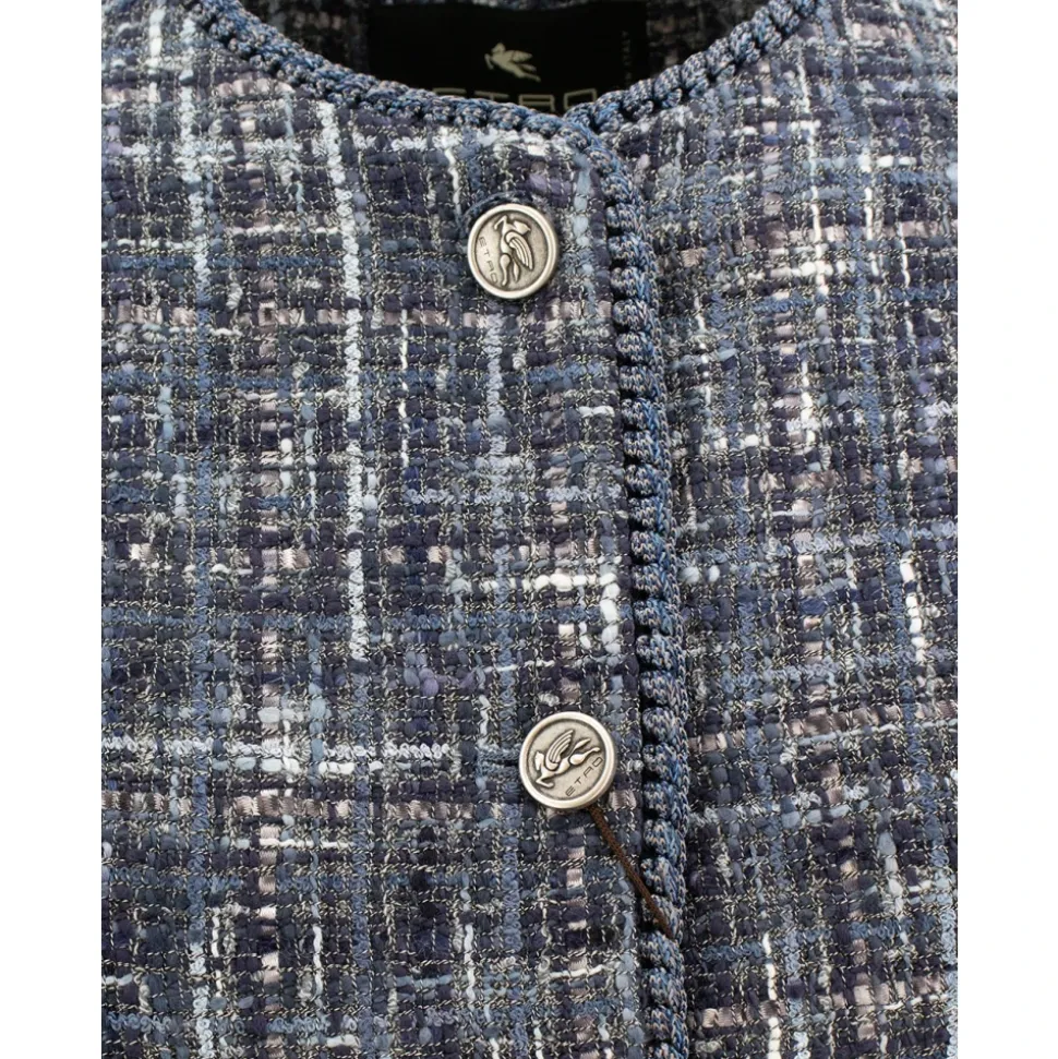 Stilvolle Knopfjacke