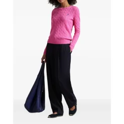 Stilvolle Pullover Kollektion