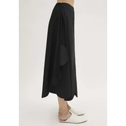 Stylischer Rock für Frauen