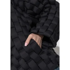 Turtleneck Daunenjacke mit Kapuze