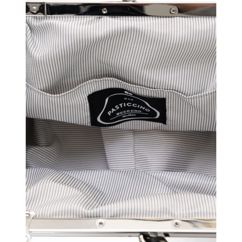 Weiche Leder-Schultertasche mit Kette