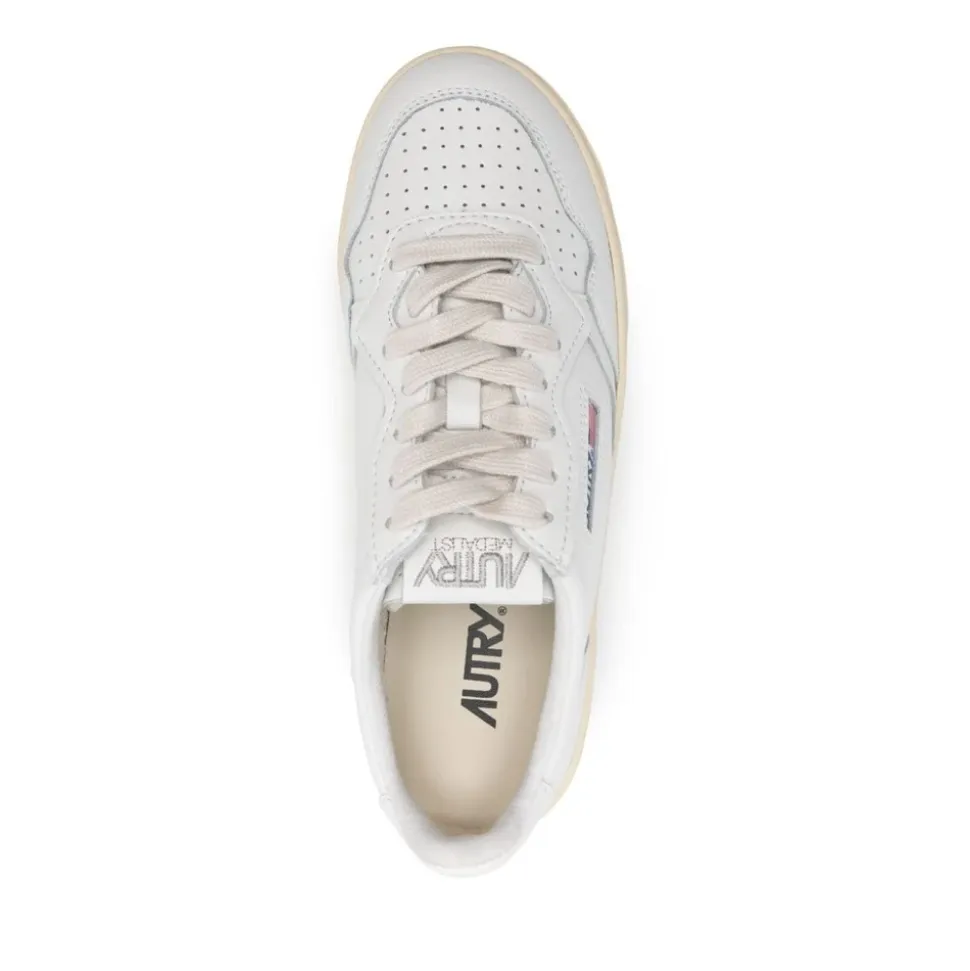 Weiße Kalbsledersneaker