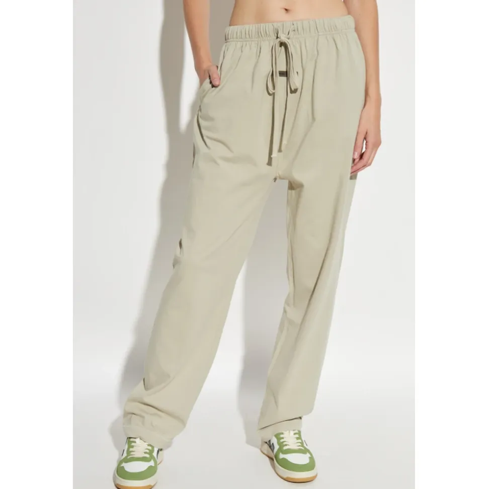 Weit geschnittene Hose