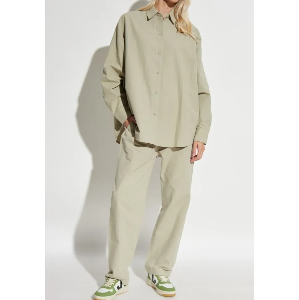 Weit geschnittene Hose