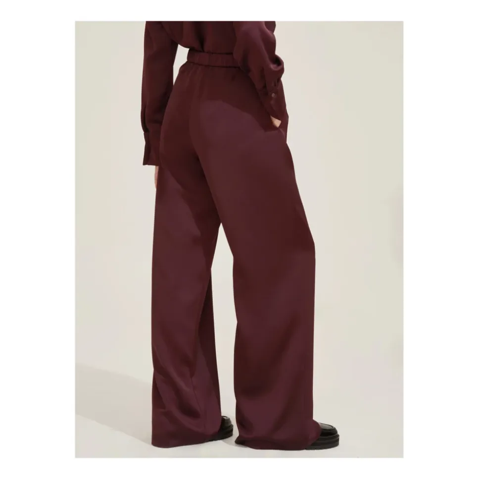 Wide Leg Hose